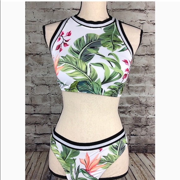 Cupshe Two Piece Bathing Suit - Picture 1 of 5